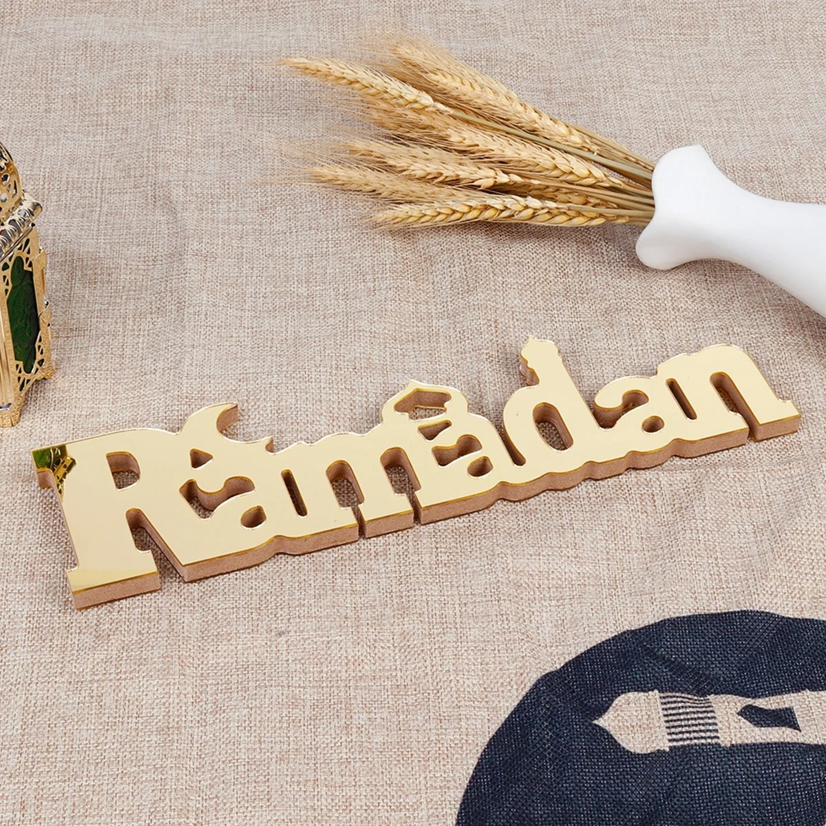 Wood Lettering Ornament Ramadan Gold (650073)