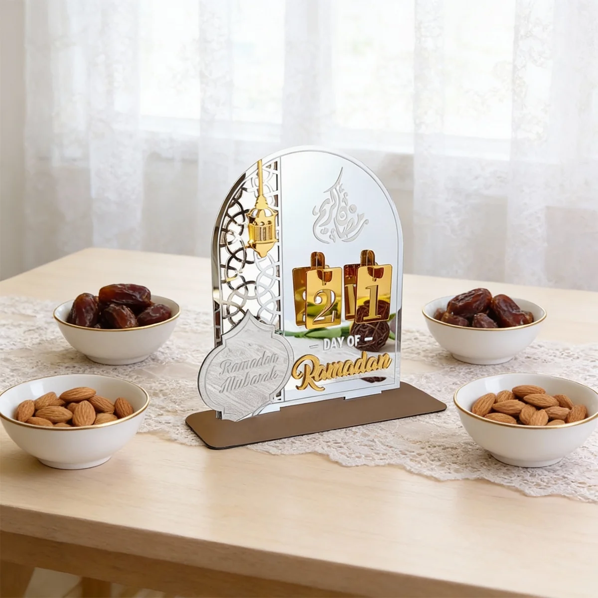 Ramadan Countdown Calendar - White — detail